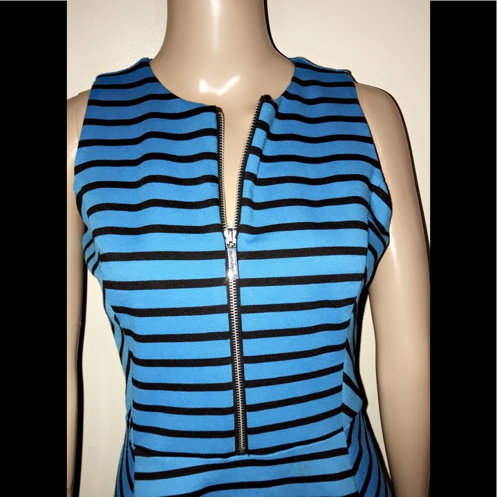 Micheal Kors pattern stripe sleeveless dress - Picture 3 of 7